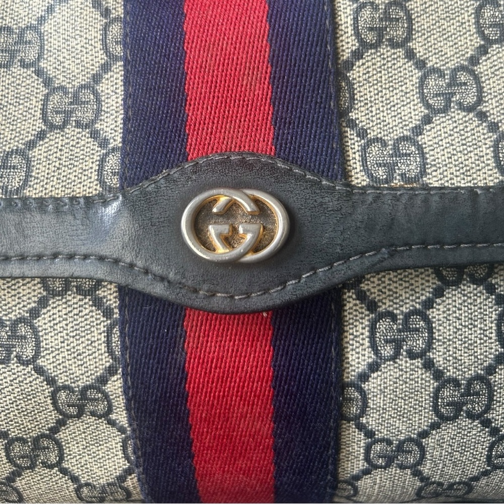 Vintage Gucci Parfums 1970's GG Clutch Bag - Picture 2 of 16